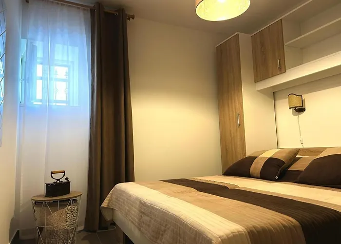 Apartments Villa Mira